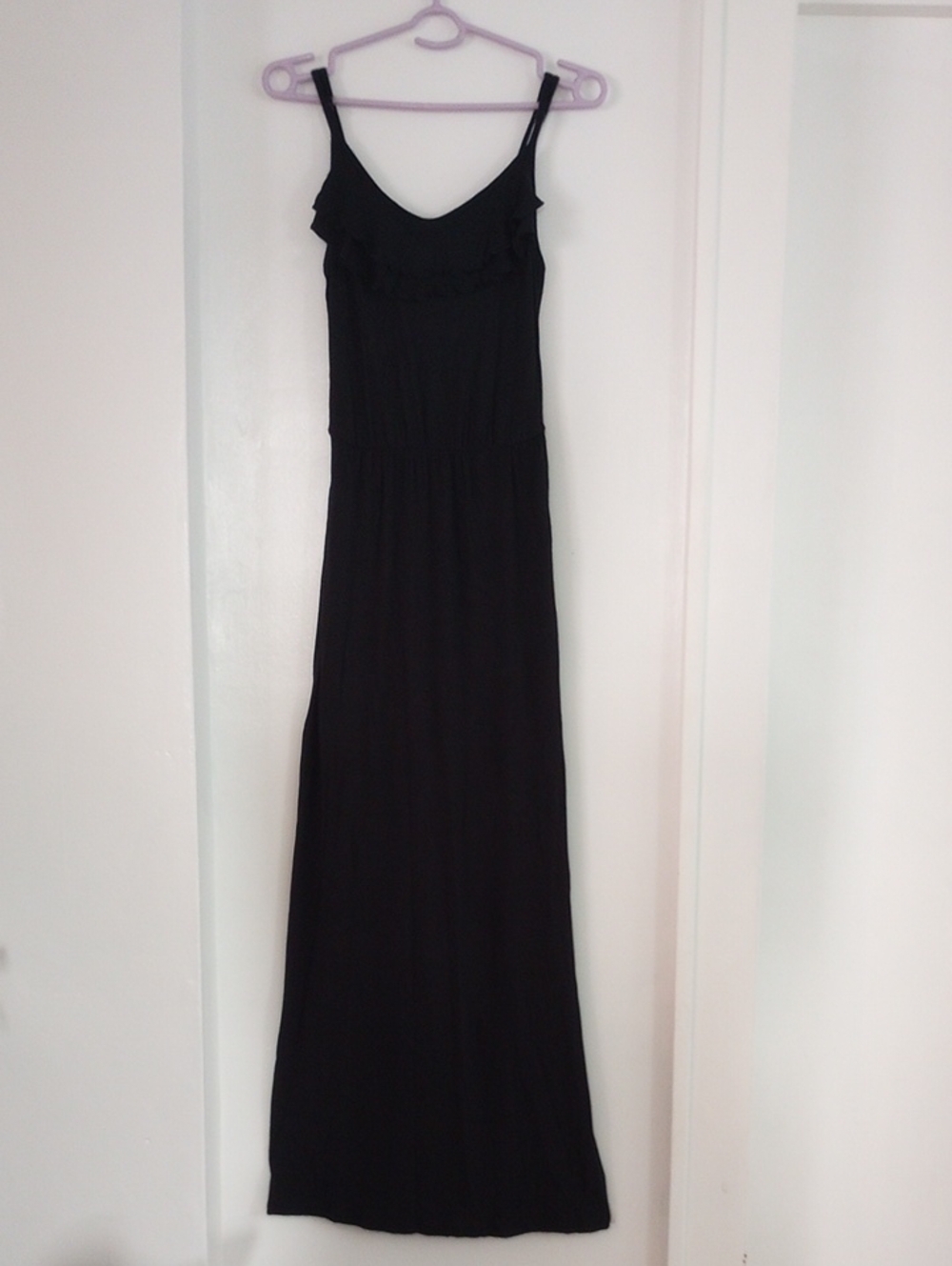 Old Navy Black Maxi Dress with Ruffles Summer Vacation Travel Size XS